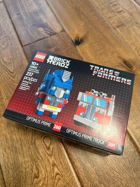 Lego BrickHeadz Optimus Prime Brick Figure (Red/Blue/White)